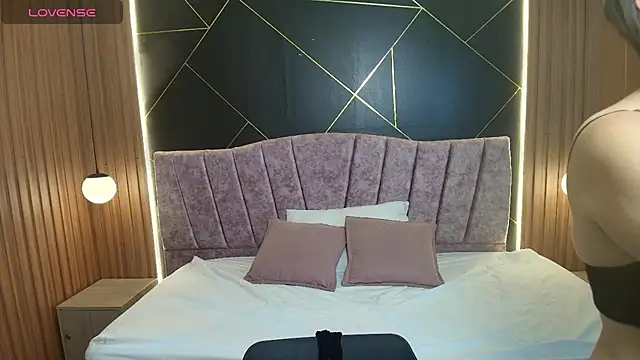 MoriahStorm online show from 03-03-26, 12:11