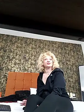 LaireeFelini online show from 02-28-26, 07:59