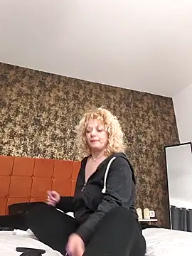 LaireeFelini online show from 03-09-26, 07:29