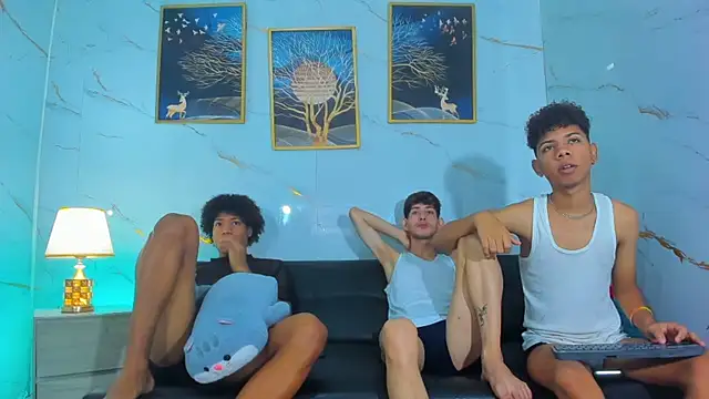 Spicy guys online show from 04-05-26, 01:19