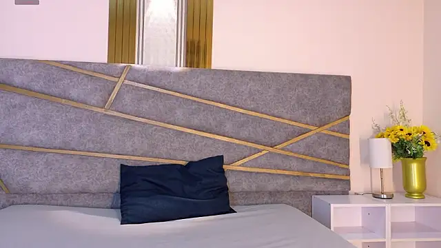 Blue MoonXXX online show from 02-23-26, 07:33