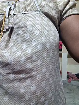 Angel honeybear 143 online show from 07-19-26, 03:16