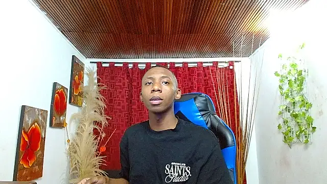 milo018 online show from 03-03-26, 07:53