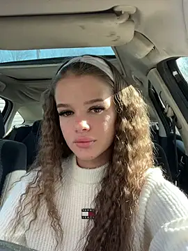 clarabarness15 online show from 03-12-26, 07:25