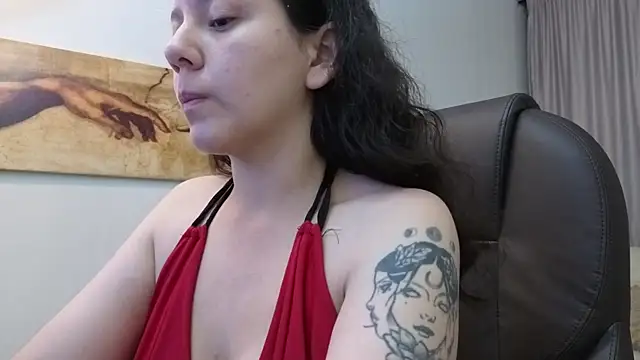 Snapshot of Chloe_Noire chatting on 02-27-26, 11:10 Chloe Noire online show from 02-27-26, 11:10