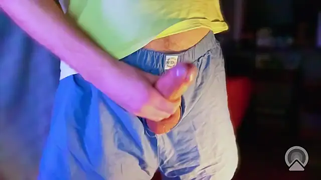 Snapshot of Woze chatting on 02-22-26, 06:50 Woze online show from 02-22-26, 06:50