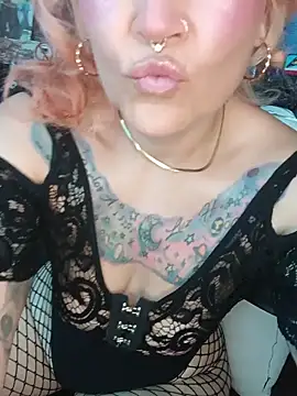 lady polka online show from 03-02-26, 06:04