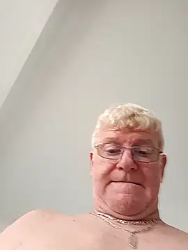 Snapshot of olivbisoumis chatting on 03-07-26, 06:21 olivbisoumis online show from 03-07-26, 06:21