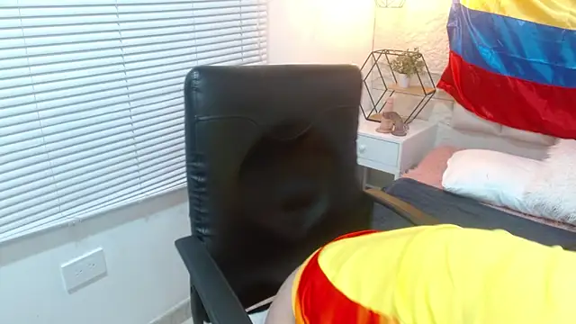jackie tk online show from 06-11-26, 07:56