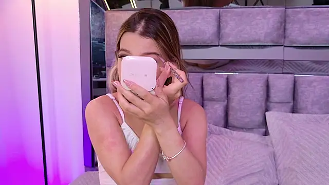 BritnyBlossom online show from 03-06-26, 06:48