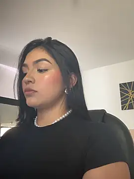 sara stormy online show from 03-22-26, 07:39