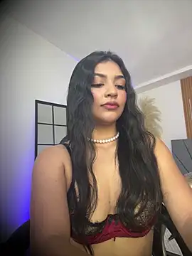 sara stormy online show from 04-18-26, 07:07