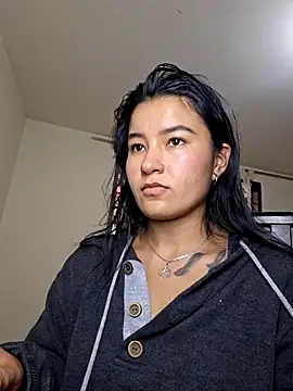 Miiia a online show from 04-24-26, 08:00