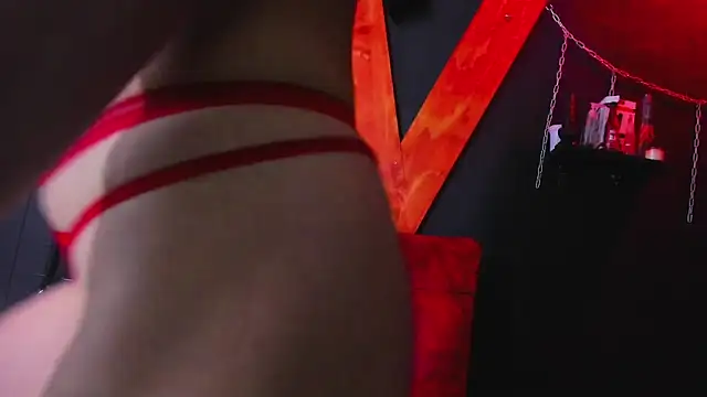 lilith slave online show from 04-21-26, 11:16