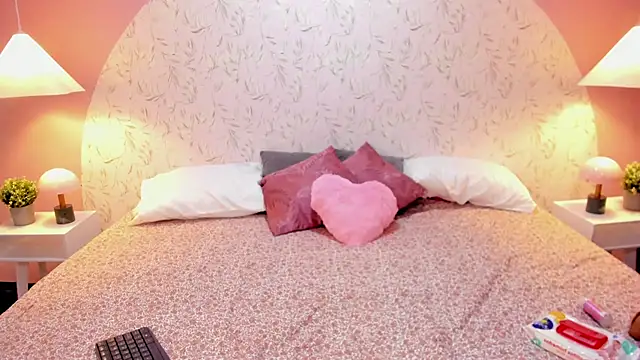 Angelie Rosebrm online show from 02-24-26, 12:30