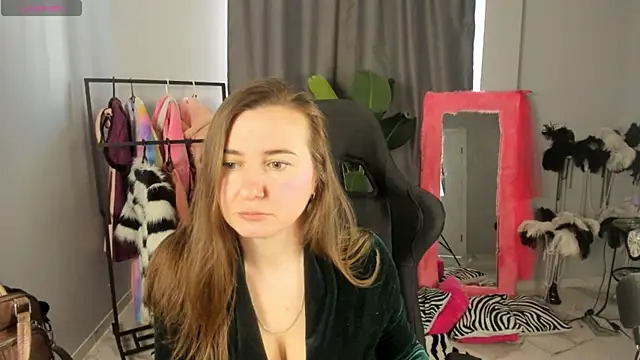 Golden Dragon online show from 04-05-26, 08:33