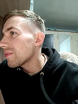 Snapshot of ---Dark--- chatting on 04-30-26, 08:57 ---Dark--- online show from 04-30-26, 08:57