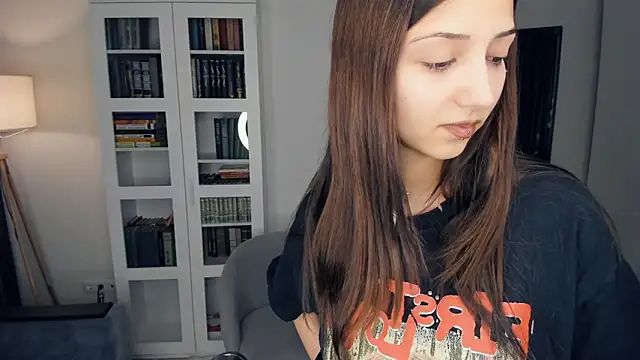 littleevilon online show from 02-22-26, 08:57