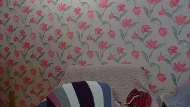 DorathyScaggs online show from 04-10-26, 04:23