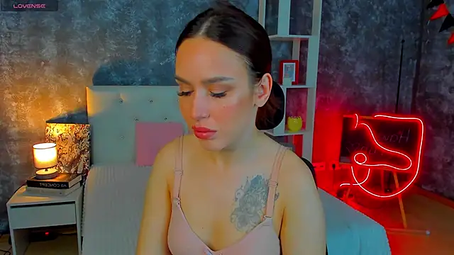 tina xx tina online show from 04-10-26, 01:44