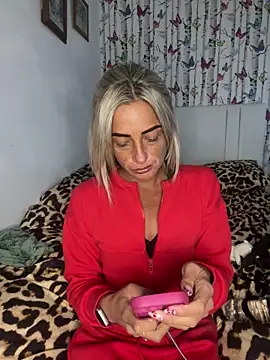 ScarlettGold  online show from 03-27-26, 01:33