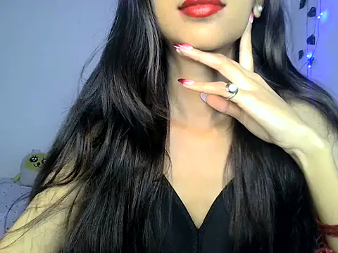 SIKSHA SINGH online show from 03-18-26, 06:44