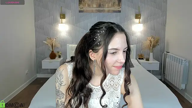 elise robbie online show from 03-08-26, 02:04