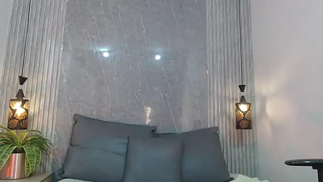 Milf Luciana online show from 02-23-26, 11:07