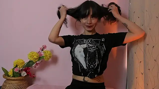 Mistymoon online show from 03-09-26, 03:27