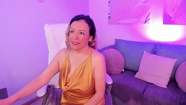 Ivonne 4 online show from 03-29-26, 01:11