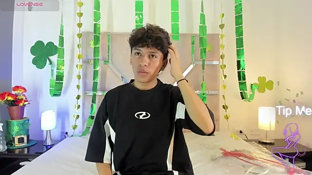 Angel Lux online show from 03-09-26, 07:18