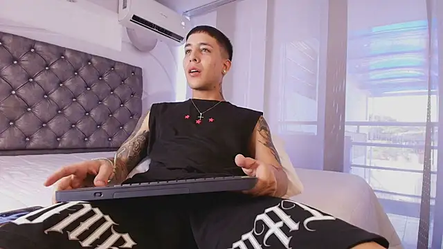 PapiLucca online show from 03-03-26, 07:31