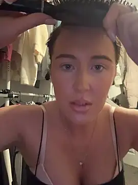 Snapshot of PinkVelvetx chatting on 03-04-26, 07:31 PinkVelvetx online show from 03-04-26, 07:31