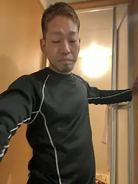 Snapshot of ryuaaaaa chatting on 04-30-26, 02:12 ryuaaaaa online show from 04-30-26, 02:12