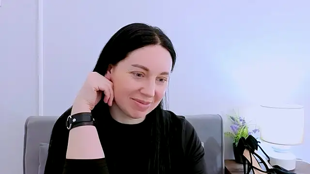 MiaFair online show from 04-01-26, 03:31