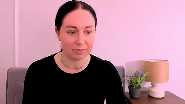 MiaFair online show from 04-27-26, 03:32