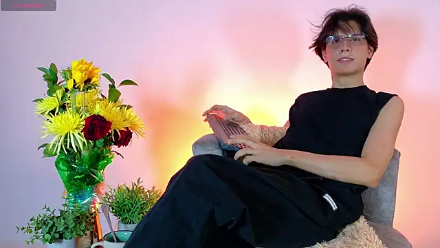 lui x dust online show from 04-05-26, 03:58