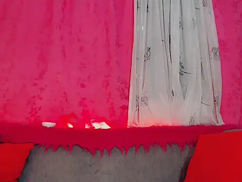 DeboraGill online show from 04-21-26, 02:51