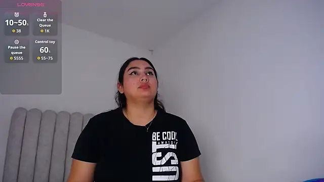 MiaFoox   online show from 03-18-26, 09:18