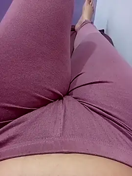 Snapshot of manar_26 chatting on 03-01-26, 08:11 manar 26 online show from 03-01-26, 08:11