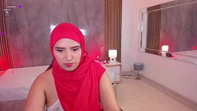 SalmaZahid online show from 04-26-26, 01:31