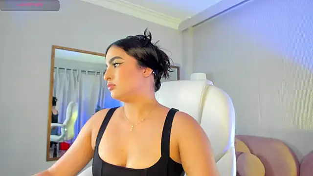 Stephany Harlot online show from 04-15-26, 10:21