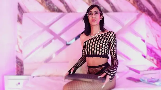 Julietta Foxx online show from 03-07-26, 08:44