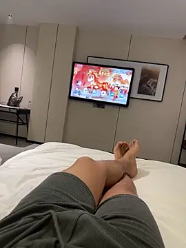 zhuendong000001 online show from 04-17-26, 01:14