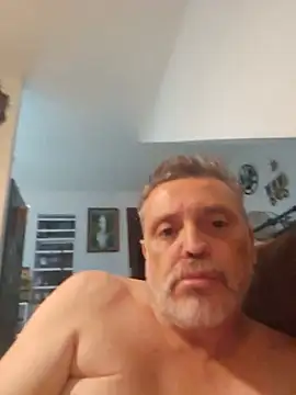 Snapshot of PilotingMuchness chatting on 07-04-26, 12:28 PilotingMuchness online show from 07-04-26, 12:28