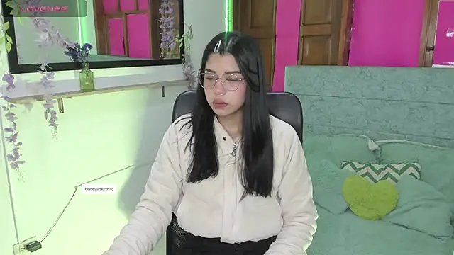 Aysha winxs online show from 04-19-26, 03:28