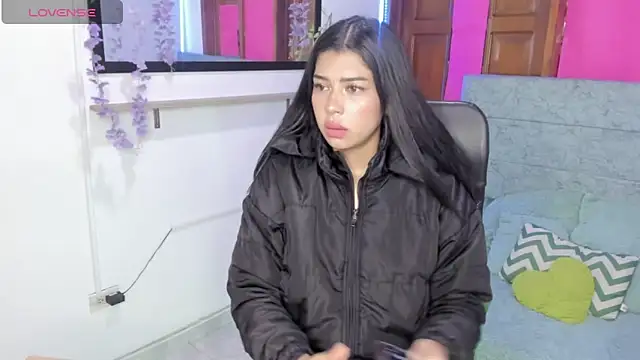 Aysha winxs online show from 05-26-26, 03:24