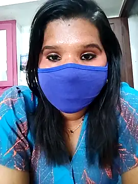 Snapshot of Tamil_Romantic_queen chatting on 03-19-26, 07:01 Tamil Romantic queen online show from 03-19-26, 07:01