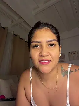 EmiliaVincenzo online show from 03-20-26, 10:20