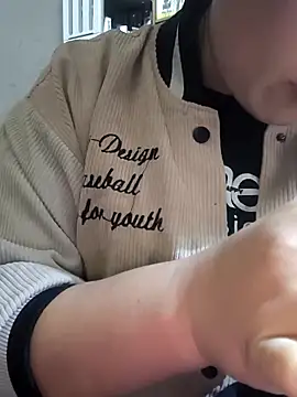 MayEva ly online show from 02-20-26, 02:19